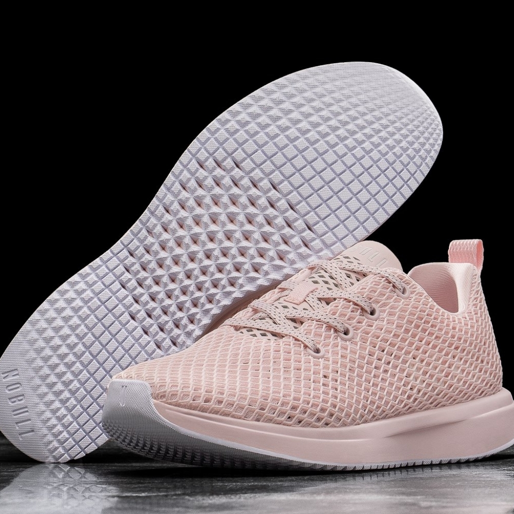 BLUSH MESH RUNNER NOBULL